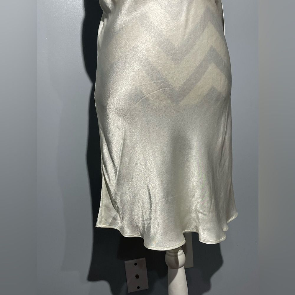LOLA GRACE DRESS - Picture 3 of 12